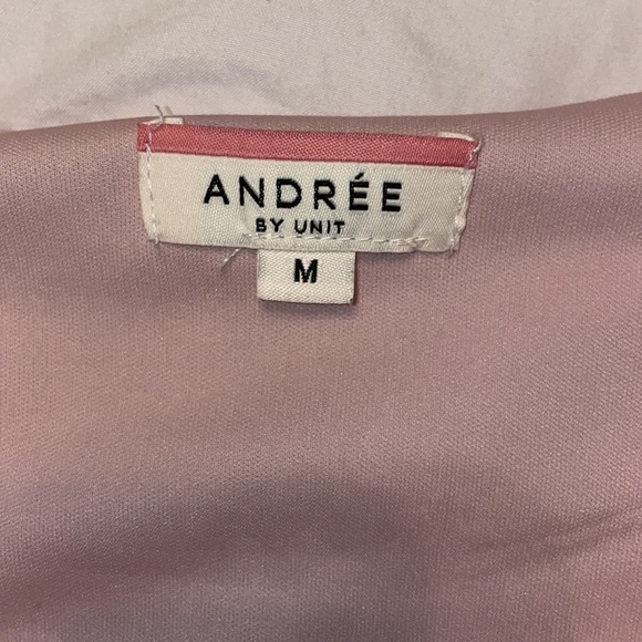 Andree - size medium blouse - pink with ruffles and liner - Picture 3 of 9